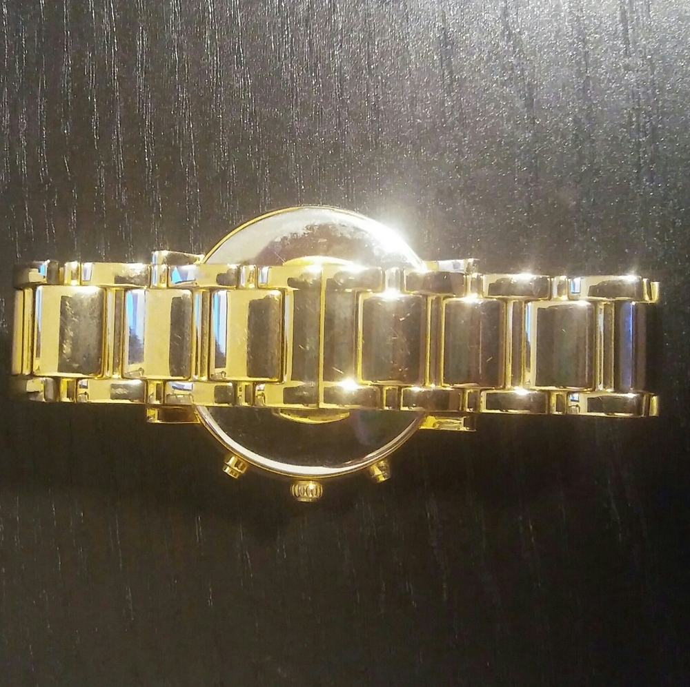 Kate Spade watch - Picture 2 of 3